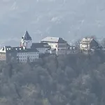Zur Koenigslay Bullay
