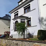Zur Koenigslay * Bullay