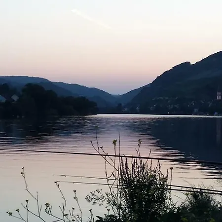 Zur Koenigslay 度假居 布莱