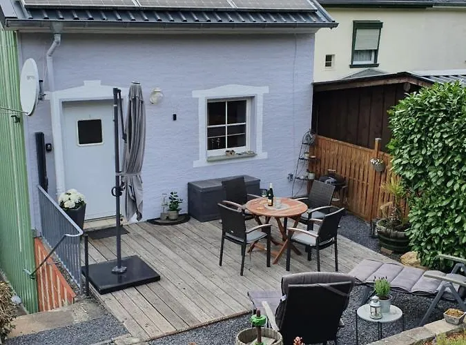 Zur Koenigslay * Bullay