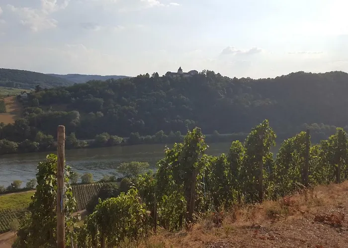 Zur Koenigslay * Bullay